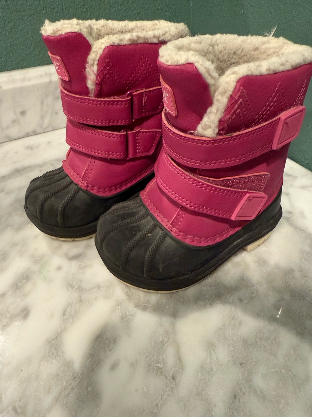 Cat and jack snow boots